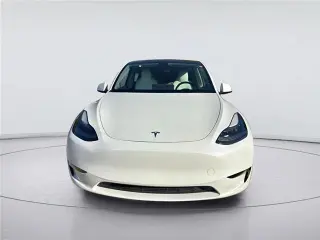 Tesla Model Y 2021 AWD Performance 4dr Crossover