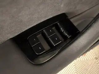 Tesla Model 3 2020 AWD Standard Range 4dr Fastback