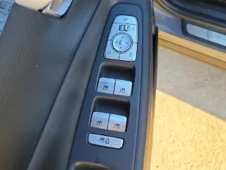 Hyundai SANTA FE 2023 Calligraphy 4puertas Crossover