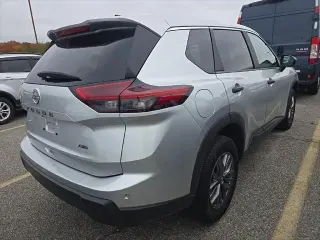 Nissan Rogue 2024 AWD S 4dr Crossover