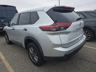 Nissan Rogue 2024 AWD S 4dr Crossover