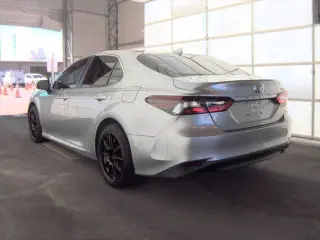 Toyota Camry 2022 LE 4dr Sedán
