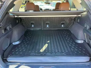Subaru Outback 2021 AWD Touring 4dr Crossover