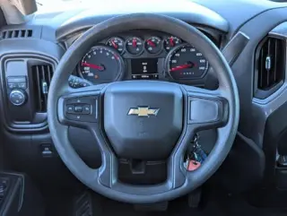 Chevrolet Silverado 1500 2020 4x2 Custom 4dr Crew Cab 5.8 ft. SB