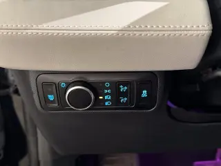 Ford Mustang Mach-E 2023 AWD Premium 4dr SUV