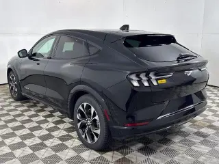 Ford Mustang Mach-E 2022 AWD Premium 4dr SUV