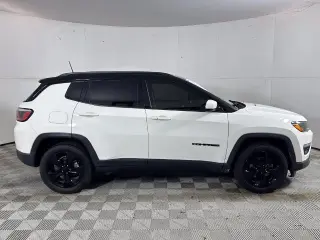 Jeep Compass 2018 4x4 Latitude 4dr SUV