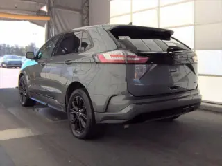 Ford Edge 2023 AWD SE 4dr Crossover