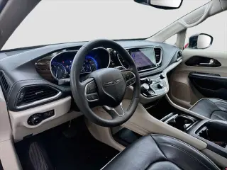Chrysler Pacifica 2023 Limited 4dr Mini-Van