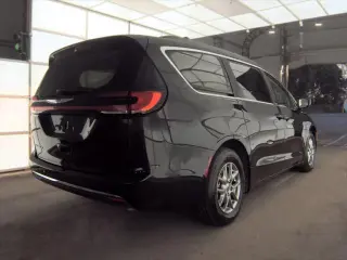 Chrysler Pacifica 2021 Touring 4dr Mini-Van