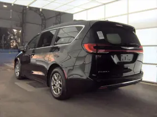 Chrysler Pacifica 2021 Touring 4dr Mini-Van