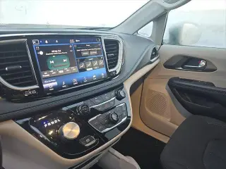 Chrysler Pacifica 2021 Touring 4dr Mini-Van