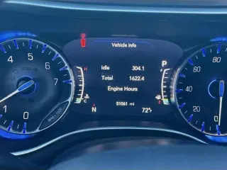 Chrysler Pacifica 2023 Touring L 4d Mini-Van