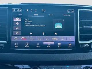 Chrysler Pacifica 2023 Touring L 4d Mini-Van