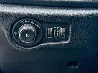 Chrysler Pacifica 2025 Select 4dr Mini-Van