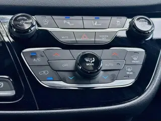 Chrysler Pacifica 2025 Select 4dr Mini-Van
