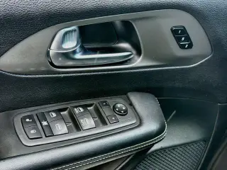 Chrysler Pacifica 2025 Select 4dr Mini-Van