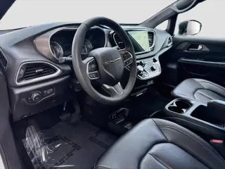 Chrysler Pacifica 2025 Select 4dr Mini-Van