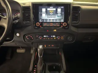 Nissan Frontier 2022 4x4 PRO-4X 4dr Crew Cab 5 ft. SB