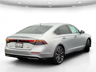 Honda Accord Hybrid 2024 Touring 4dr Sedán