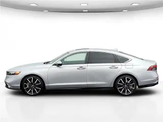 Honda Accord Hybrid 2024 Touring 4dr Sedán
