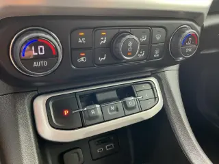 GMC Acadia 2023 SLT 4dr SUV