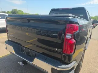 Chevrolet Silverado 1500 2021 4x4 LT 4dr Crew Cab 5.8 ft. SB w/1LT