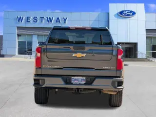 Chevrolet Silverado 1500 Limited 2022 4x2 Custom 4dr Crew Cab 5.8 ft. SB