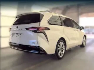 2021 Toyota Sienna