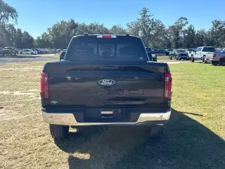 Ford F-150 2024 4x4 XLT 4dr SuperCrew 5.5 ft. SB