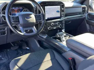 Ford F-150 2023 4x4 XLT 4dr SuperCab 6.5 ft. SB