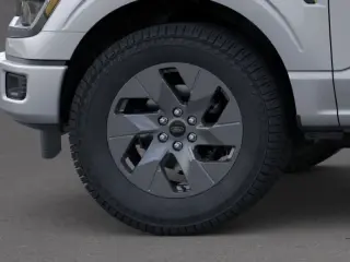 Ford F-150 2025 4x2 STX 4dr SuperCrew 5.5 ft. SB