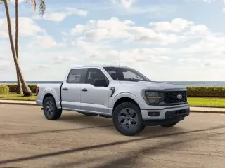 Ford F-150 2025 4x2 STX 4dr SuperCrew 5.5 ft. SB