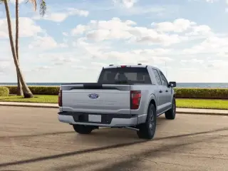 Ford F-150 2025 4x2 STX 4dr SuperCrew 5.5 ft. SB