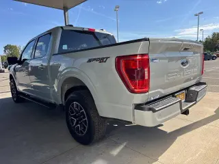 Ford F-150 2023 4x4 XLT 4dr SuperCrew 5.5 ft. SB