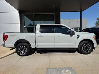 Ford F-150 2023 4x4 XLT 4dr SuperCrew 5.5 ft. SB