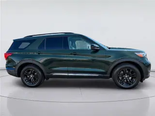 Ford Explorer 2024 XLT 4dr SUV