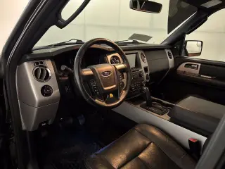 Ford Expedition EL 2017 4x4 XLT 4dr SUV