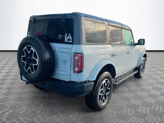 Ford Bronco 2024 4x4 Outer Banks 4dr SUV