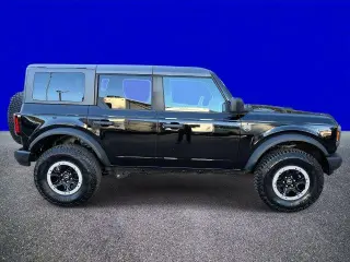 Ford Bronco 2023 4x4 Base Advanced SUV de 4 puertas