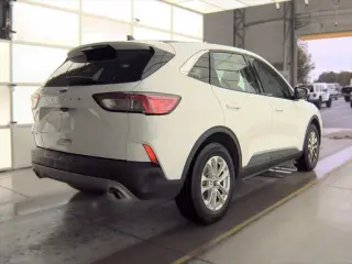 Ford Escape 2022 SE 4dr SUV