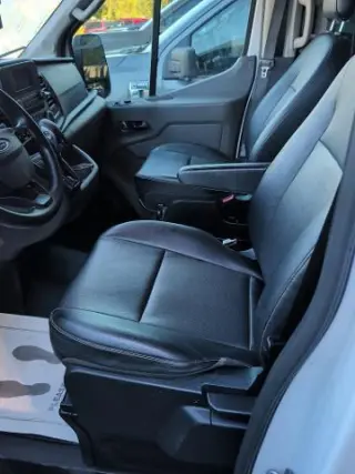 Ford Transit 2023 350 XL 3dr LWB Techo de medio tamaño para vehículos de pasajeros