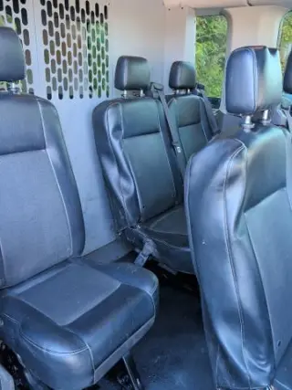 Ford Transit 2023 350 XL 3dr LWB Techo de medio tamaño para vehículos de pasajeros