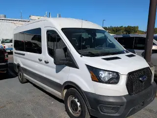 Ford Transit 2023 350 XL 3dr LWB Techo de medio tamaño Furgoneta de pasajeros