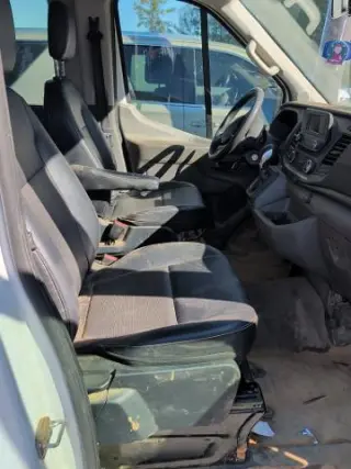 Ford Transit 2023 350 XL 3dr LWB Techo de medio tamaño Furgoneta de pasajeros