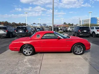 Ford Thunderbird 2003 Premium 2dr Convertible