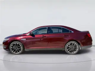 Ford Taurus 2018 SEL de 4 puertas Sedán
