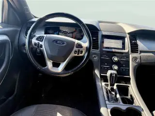 Ford Taurus 2018 SEL de 4 puertas Sedán