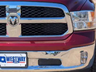 Ram 1500 Classic 2020 4x4 Tradesman 4dr Crew Cab 5.5 ft. SB Pickup