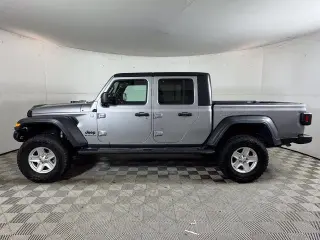 Jeep Gladiator 2020 4x4 Sport 4dr Crew Cab 5.0 ft. SB